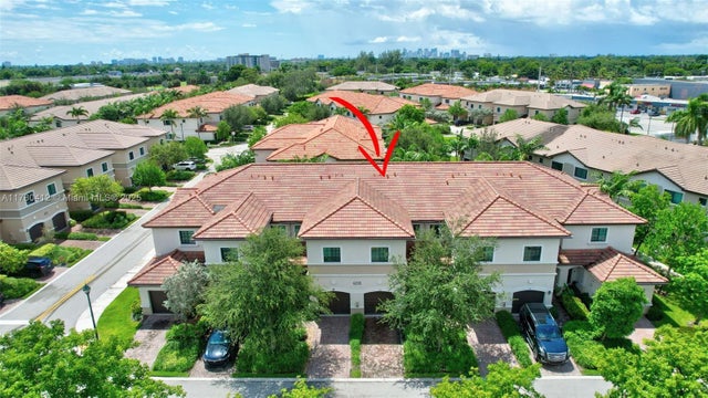 3 of 55 - 4208 N Dixie Hwy 23, Oakland Park, FL