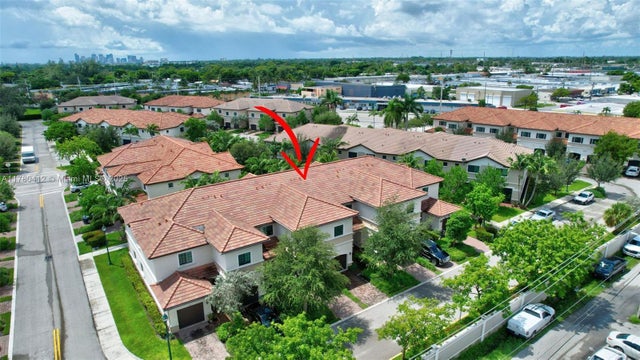 4 of 55 - 4208 N Dixie Hwy 23, Oakland Park, FL