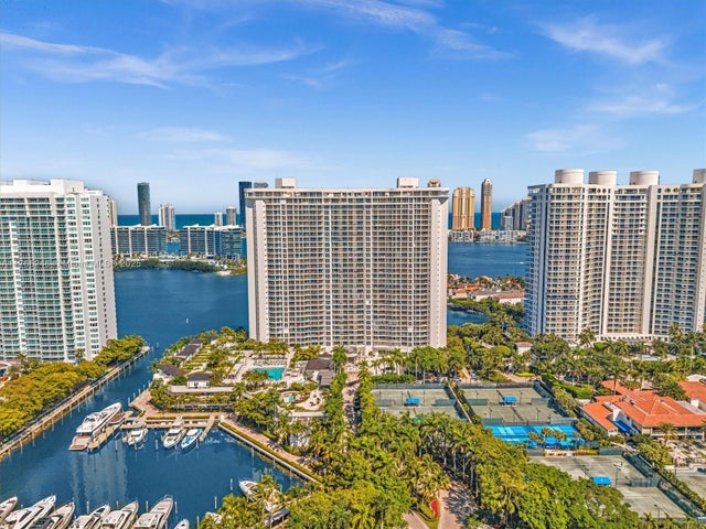 1 of 75 - 7000 Island Blvd 1208, Aventura, FL