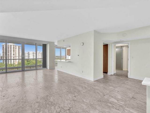 3 of 75 - 7000 Island Blvd 1208, Aventura, FL