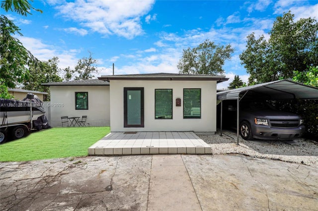 2 of 44 - 412 Nw 103rd St, Miami, FL