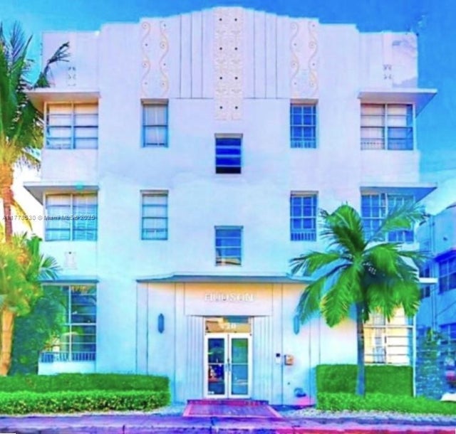 4 of 27 - 420 15th St 302, Miami Beach, FL
