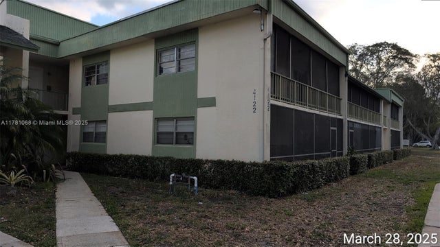 1 of 15 - 4122 Nw 88th Ave 103, Coral Springs, FL