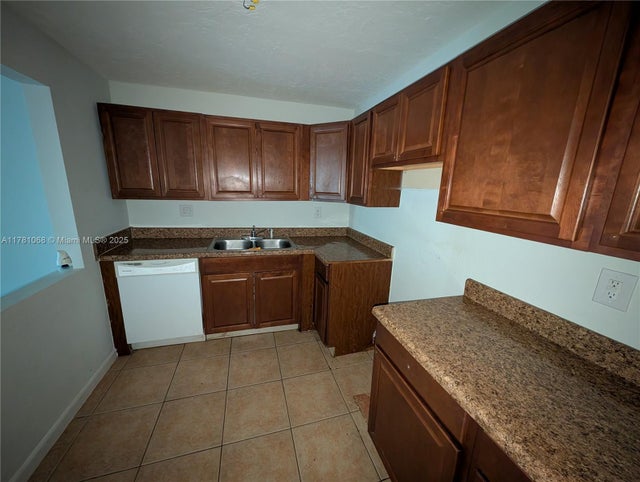 5 of 15 - 4122 Nw 88th Ave 103, Coral Springs, FL