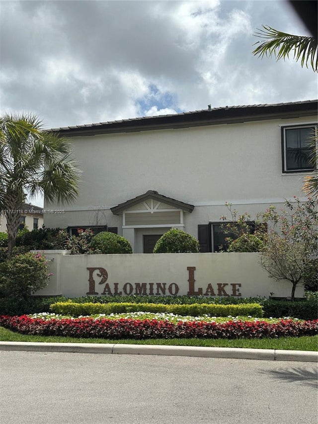 1 of 18 - 4706 Santa Cruz Way, Davie, FL
