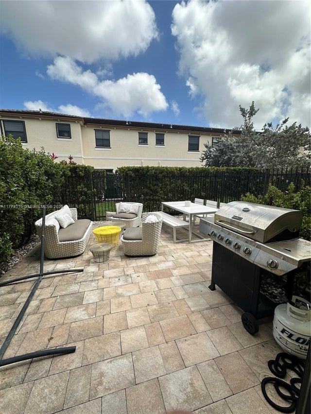 5 of 18 - 4706 Santa Cruz Way, Davie, FL
