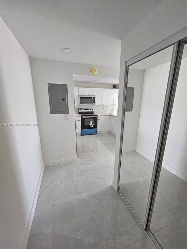 3 of 13 - 7125 Bay Dr 506, Miami Beach, FL