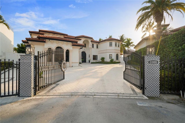 2 of 50 - 3300 Ne 171st St, North Miami Beach, FL