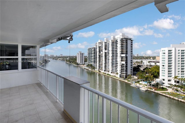 2 of 63 - 2800 E Sunrise Blvd 14b, Fort Lauderdale, FL