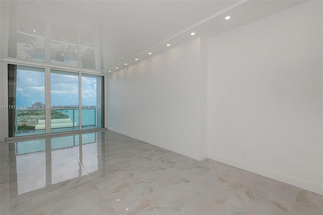 2 of 38 - 100 Bayview Dr Ph25, Sunny Isles Beach, FL