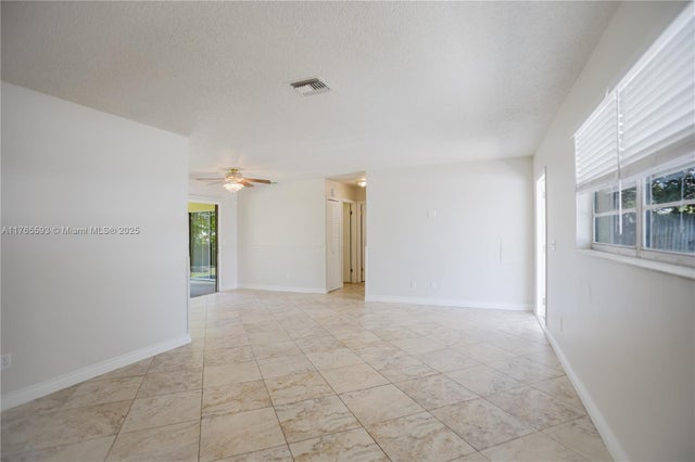 5 of 19 - 2212 Ne 21st Ave, Jensen Beach, FL