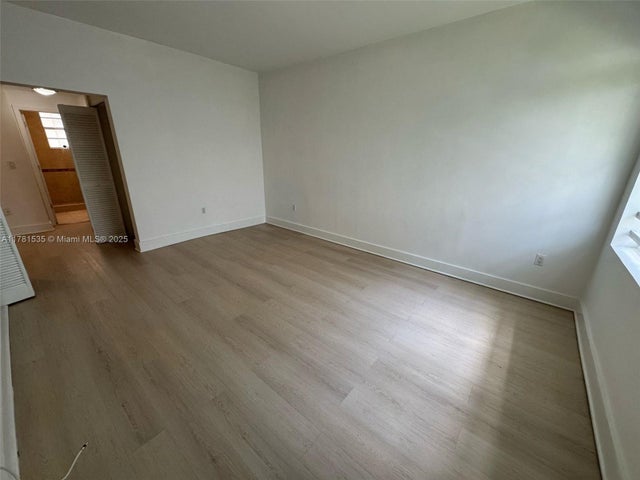 2 of 9 - 1000 Meridian Ave 17, Miami Beach, FL