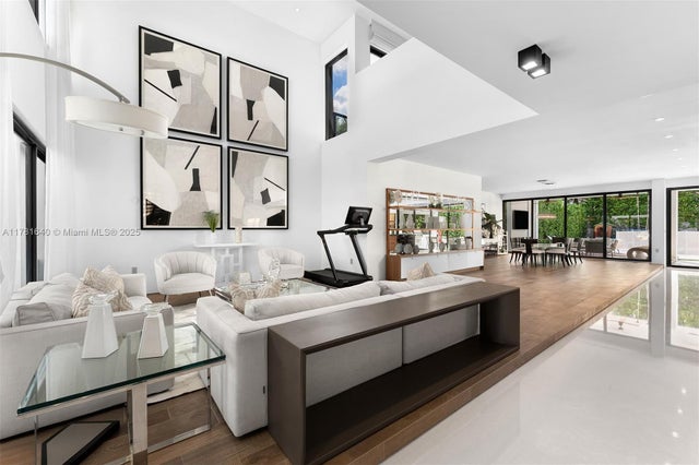 4 of 23 - 2031 S Miami Ave, Miami, FL