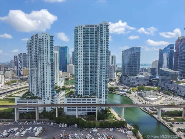 1 of 27 - 92 Sw 3rd St 4410, Miami, FL