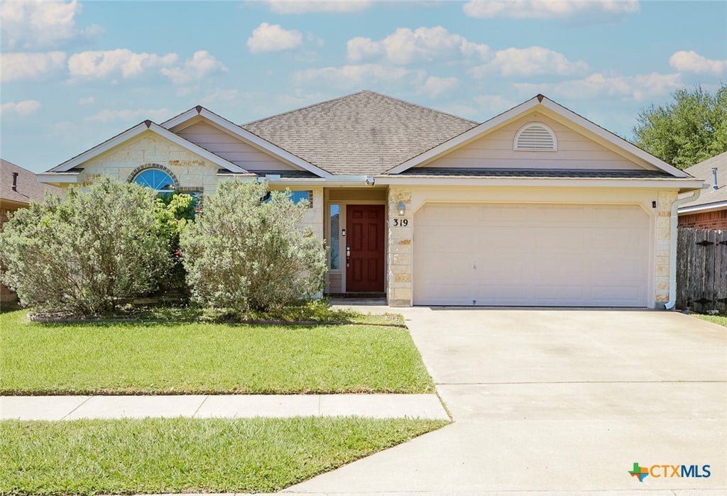 319 Silverado Trail, Victoria