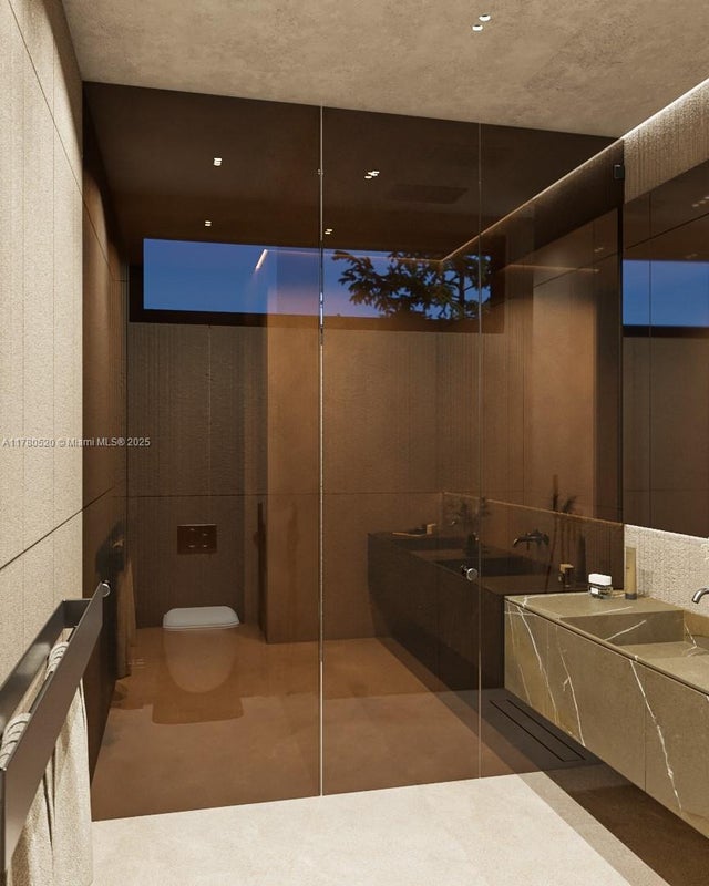 5 of 27 - 110 Hampton Ln, Key Biscayne, FL
