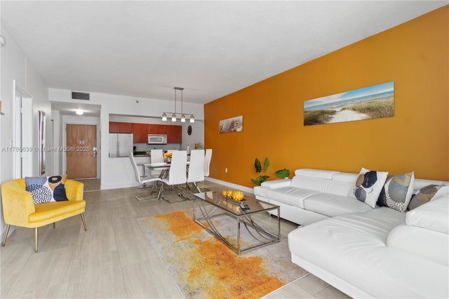 4 of 43 - 1200 Brickell Bay Dr Ph 4218, Miami, FL