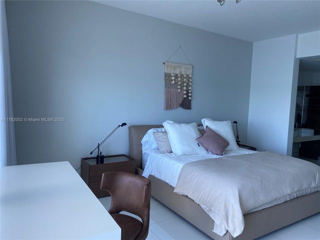3 of 28 - 2020 N Bayshore Dr 1203, Miami, FL