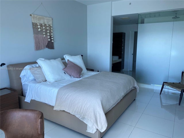 4 of 28 - 2020 N Bayshore Dr 1203, Miami, FL