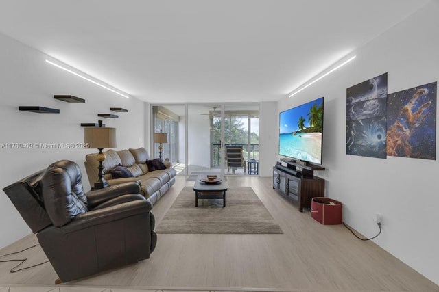 5 of 37 - 16300 Golf Club Rd 401, Weston, FL