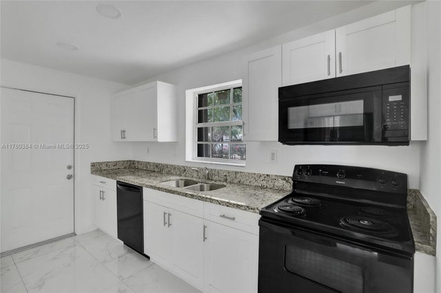 1 of 37 - 265 Nw 135th St, North Miami, FL