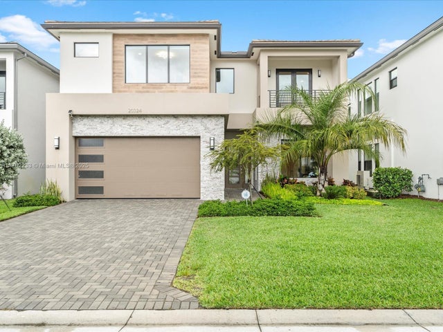 4 of 79 - 20324 Castle Stuart Ave, Boca Raton, FL