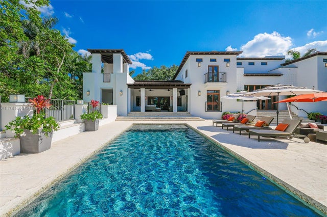 4 of 36 - 555 Arvida Pkwy, Coral Gables, FL