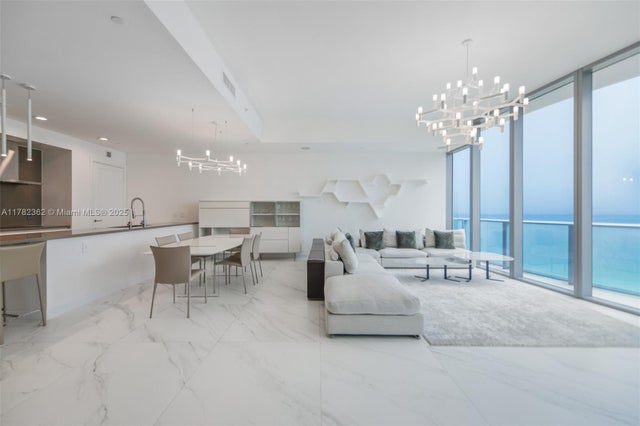 5 of 42 - 17475 Collins Ave 1703, Sunny Isles Beach, FL