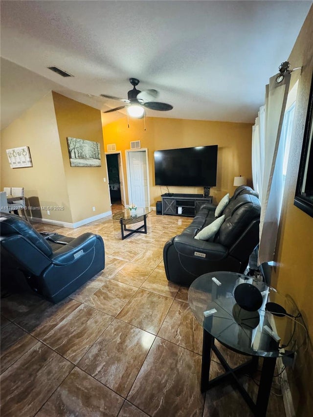 5 of 28 - 3316 3rd St W, Lehigh Acres, FL