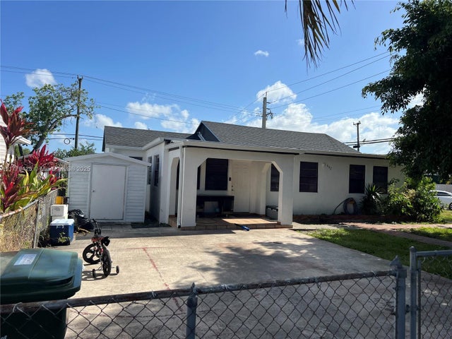 2 of 20 - 602 E 50th St, Hialeah, FL
