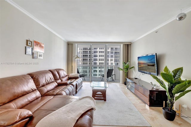 5 of 73 - 3001 S Ocean Dr 1507, Hollywood, FL