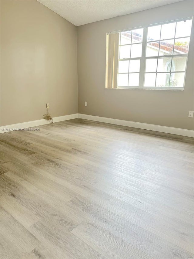 5 of 14 - N/A, Pembroke Pines, FL