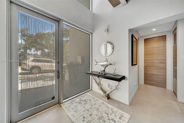 4 of 54 - 544 N Victoria Park Rd, Fort Lauderdale, FL