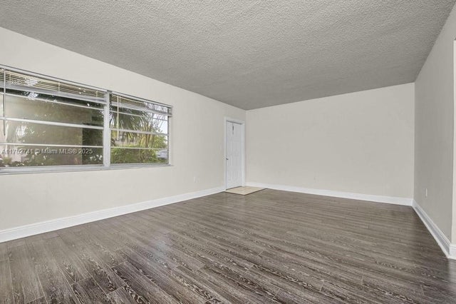 3 of 30 - 9050 Nw 28th St 114, Coral Springs, FL