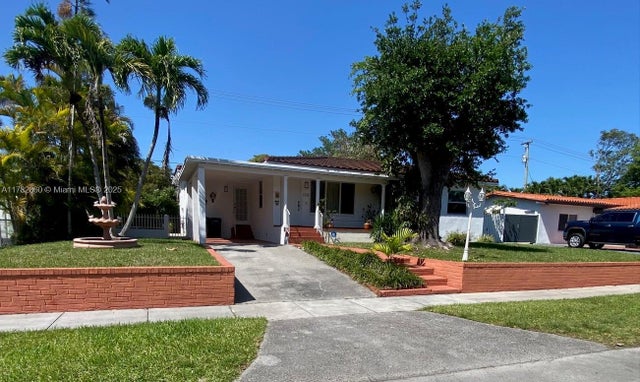 2 of 43 - 6331 Sw 17th St, West Miami, FL