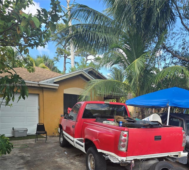 1 of 1 - 2817 Nw 9th St, Fort Lauderdale, FL