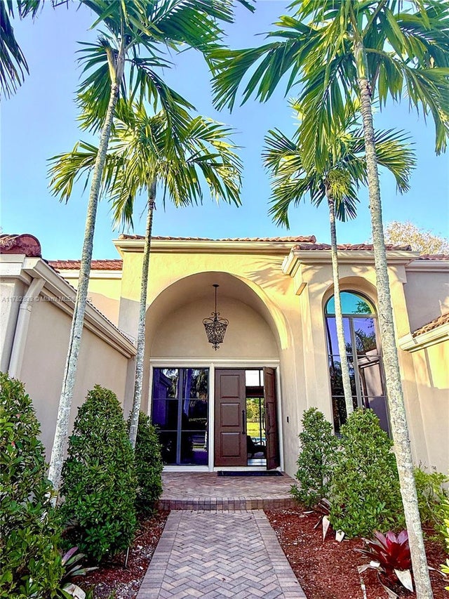 2 of 58 - 400 Alexandra Cir, Weston, FL