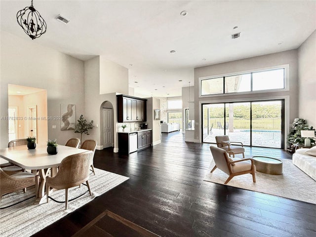 3 of 58 - 400 Alexandra Cir, Weston, FL