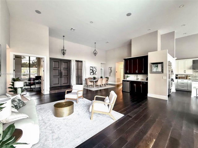 5 of 58 - 400 Alexandra Cir, Weston, FL