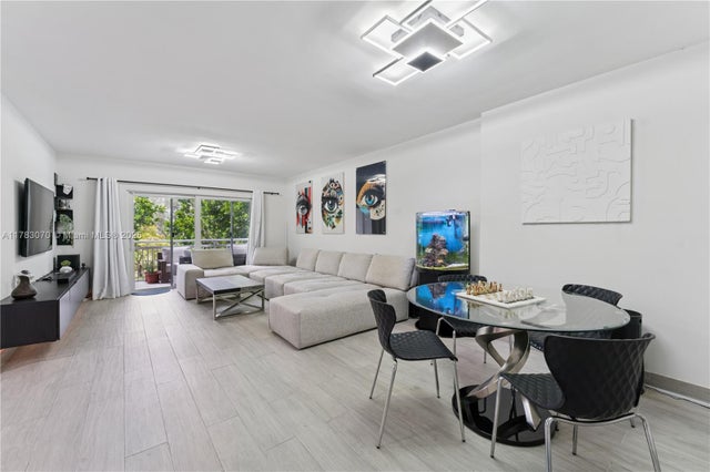 1 of 32 - 4400 Hillcrest Dr 303b, Hollywood, FL