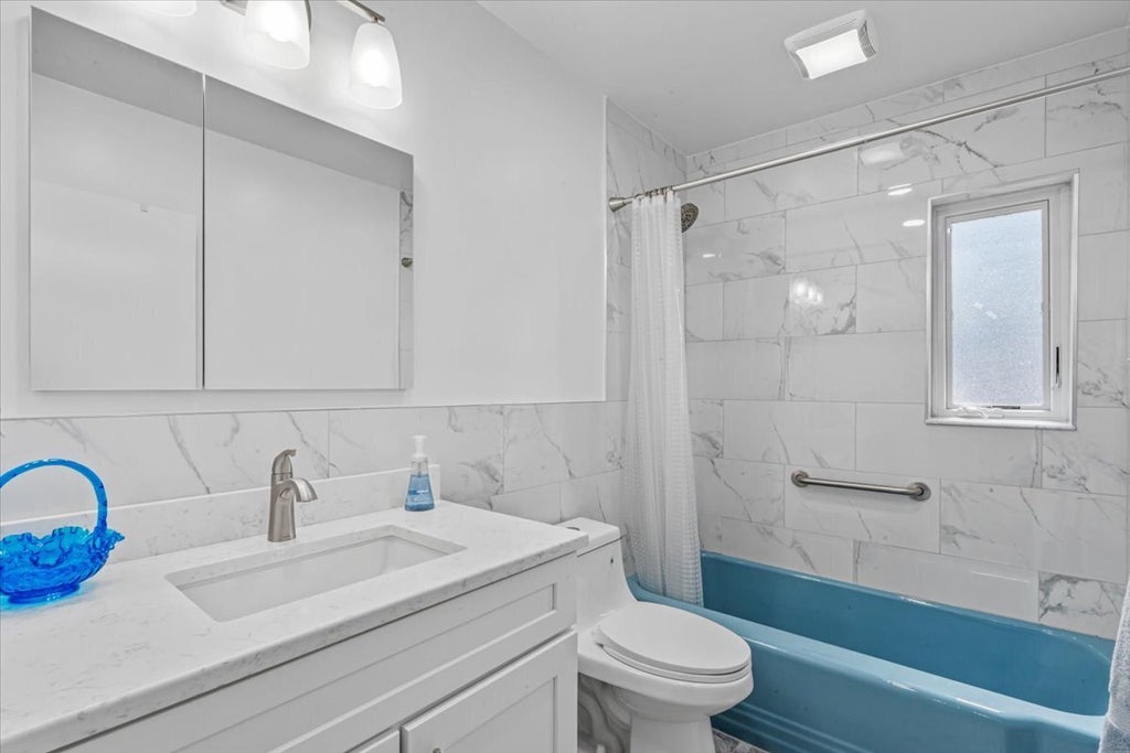 23 of 30 - 141-48 Pershing Crescent, New York City, NY