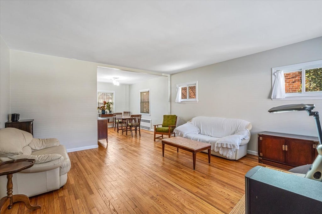 4 of 30 - 141-48 Pershing Crescent, New York City, NY