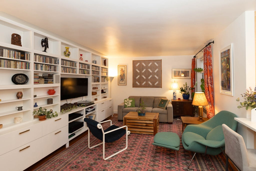 3 of 12 - 36-58 Dahill Road 3c, New York City, NY