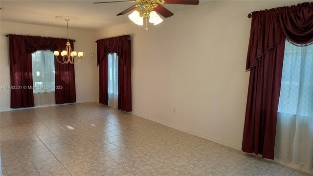 3 of 23 - 650 Se 30th Dr, Homestead, FL