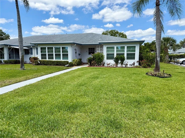 1 of 40 - 1075 Circle Dr D, Delray Beach, FL