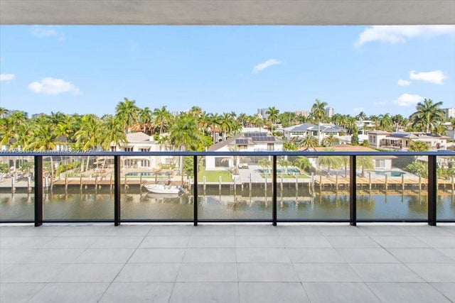 1 of 32 - 160 Isle Of Venice Dr. 403, Fort Lauderdale, FL