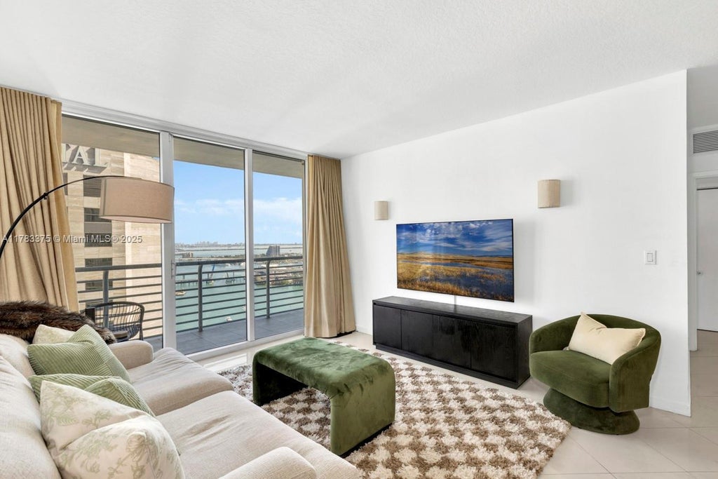 335 S Biscayne Bl 3408, Miami