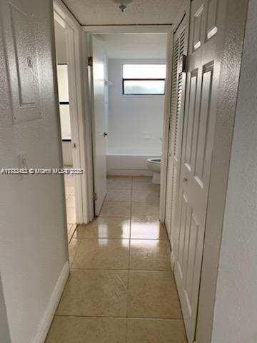3 of 5 - 1522 Lake Crystal Dr B, West Palm Beach, FL