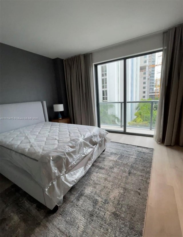 2 of 10 - 239 Sw 9th St 405, Miami, FL