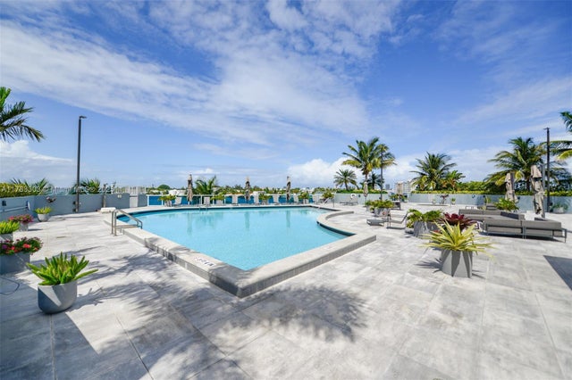 3 of 38 - 1881 79th St Cswy 2004, North Bay Village, FL